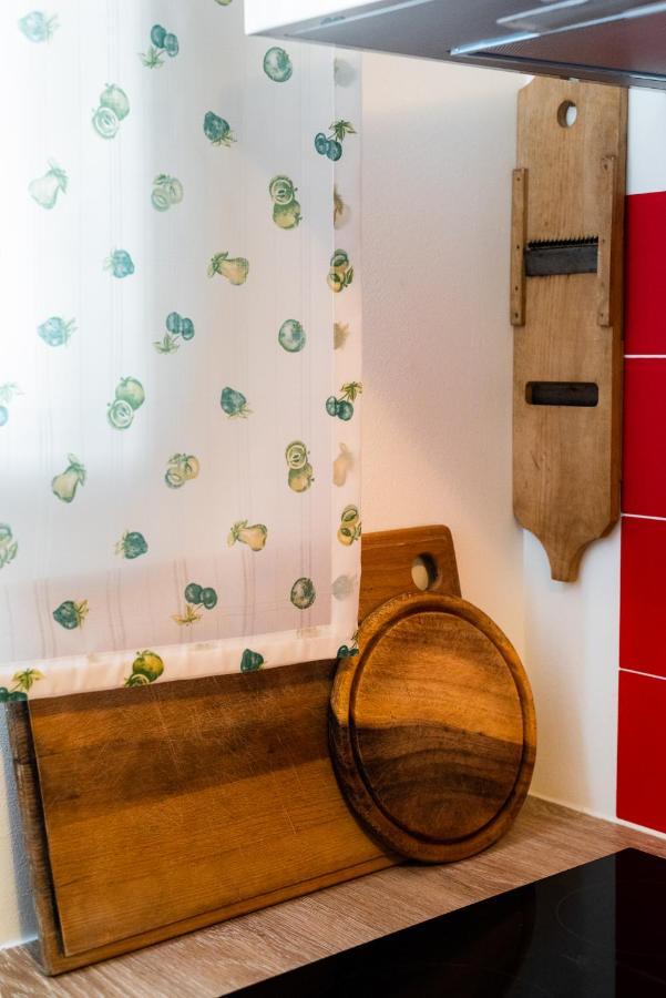 Bah Apartment Ljubljana Buitenkant foto